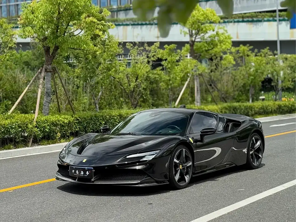 Ferrari SF90 3.9T V8 Stradale 2023