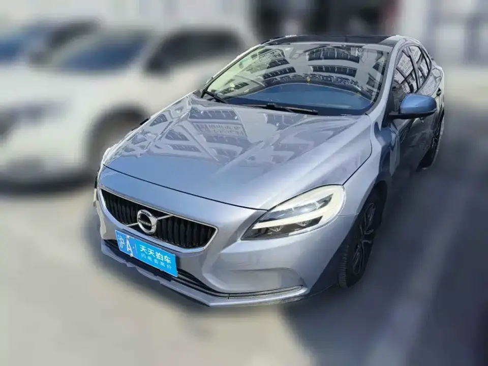 Volvo V40 T3 Inscription Edition 2019