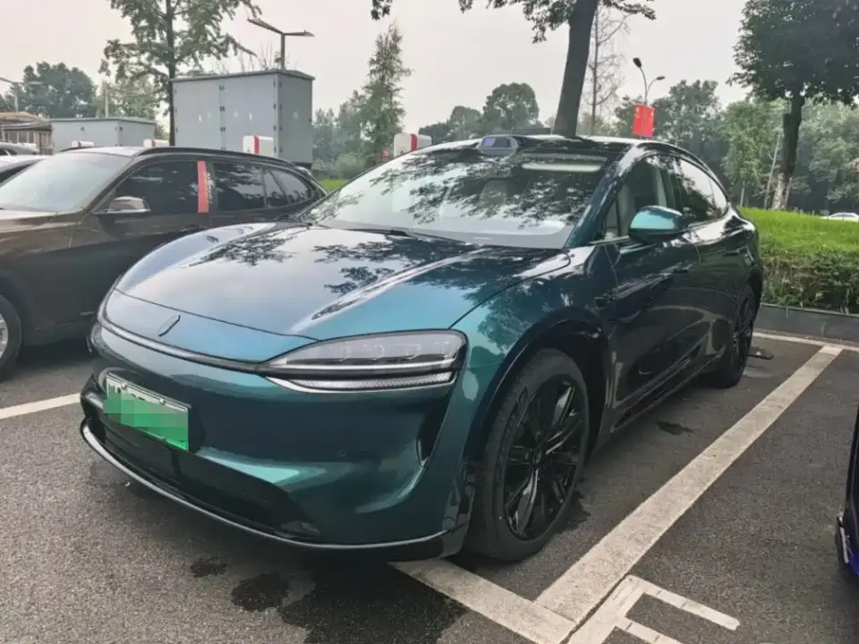 Zhijie Luxeed R7 All-electric UItra 2025