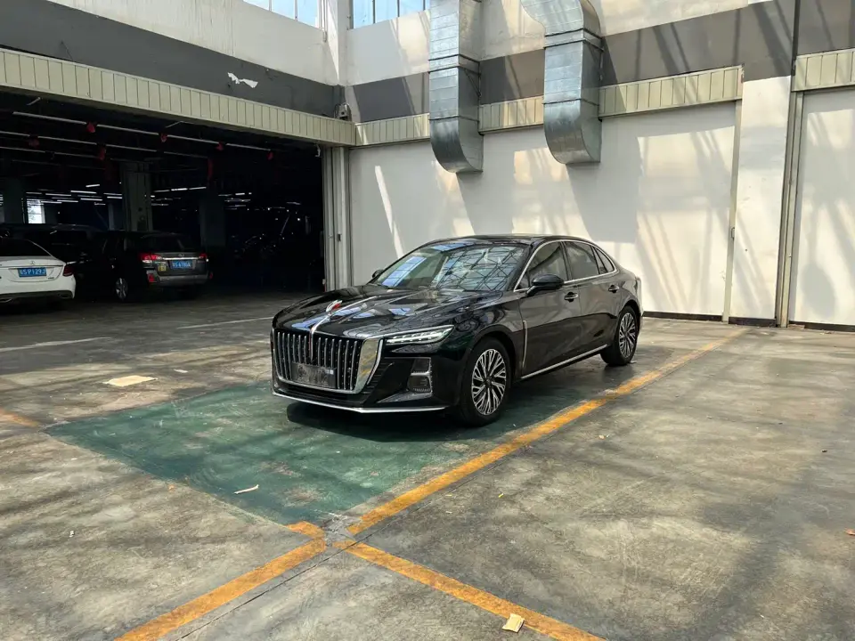 Hongqi H5 2.0T Auto Smart Connect Flag Comfort 2023