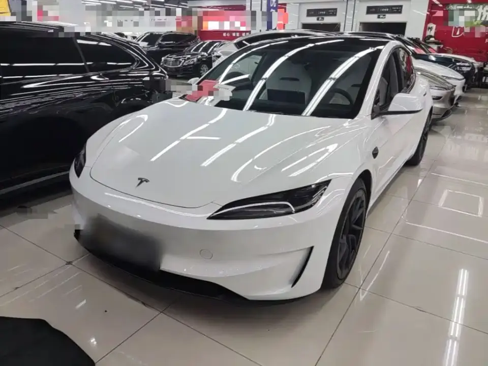 Tesla Model 3 High-Performance All-Wheel Drive Edition 2024