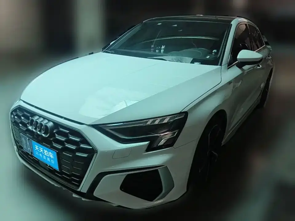 Audi A3 Model Sportback 35 TFSI Fashion Sport 2024