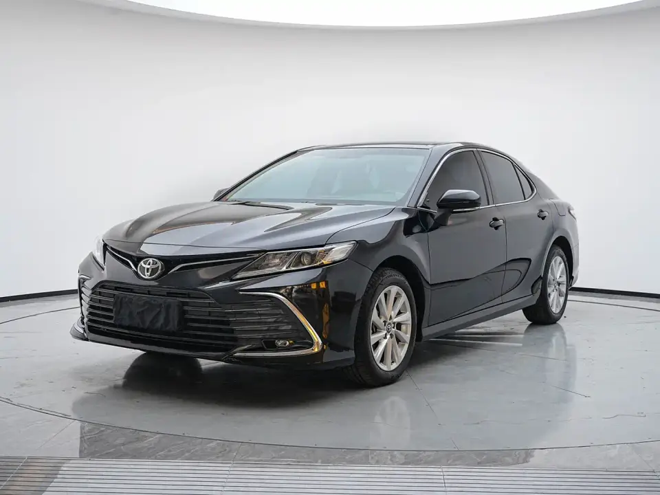 Toyota Camry 2.0GVP Leading Edition 2023