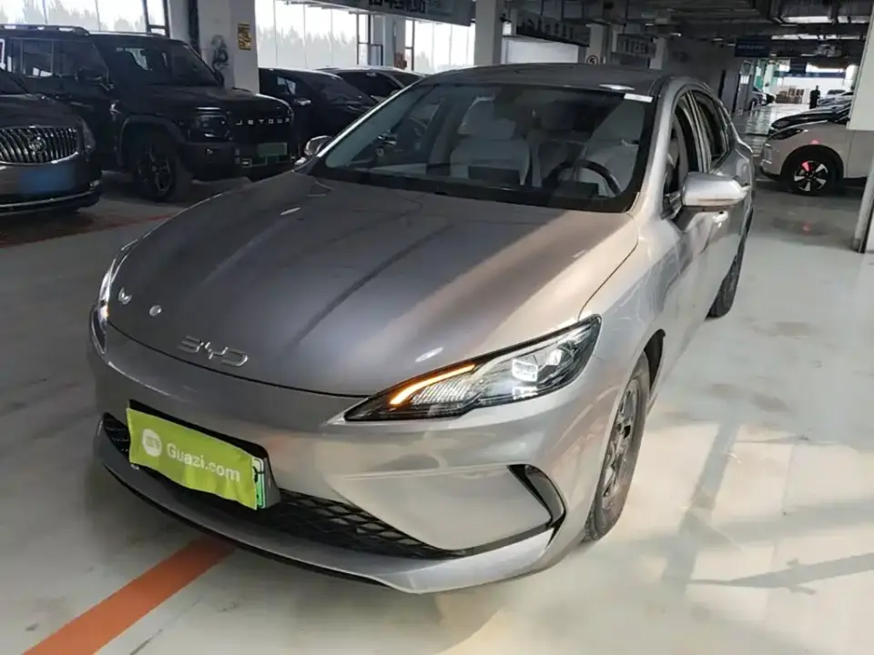 BYD Hai Bao 05 DM-i DM-i Smart Drive Edition 55KM Luxury 2025