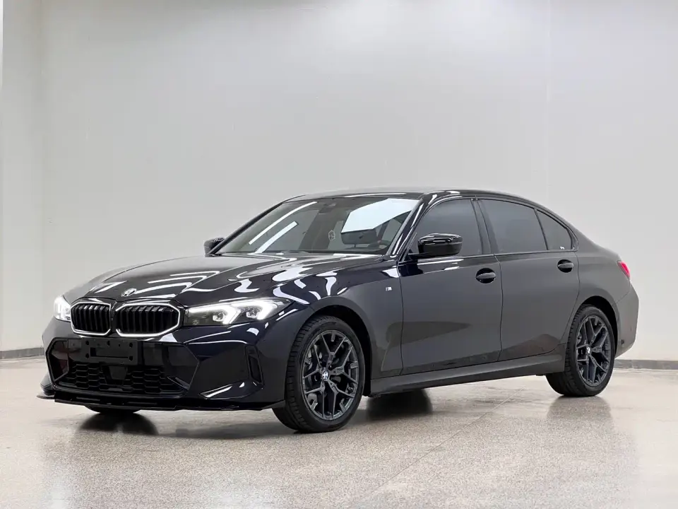 BMW 3 Series 330Li M Sport Night Edition 2025