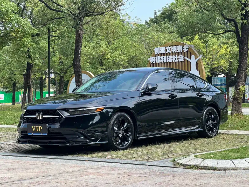 Honda Accord 260TURBO Luxury Edition 2025