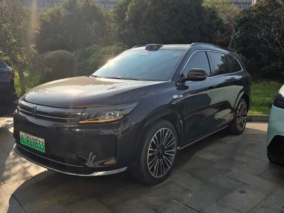 AITO Wenjie AITO M7 1.5T Smart Drive RWD Ultra 5-seater 2024