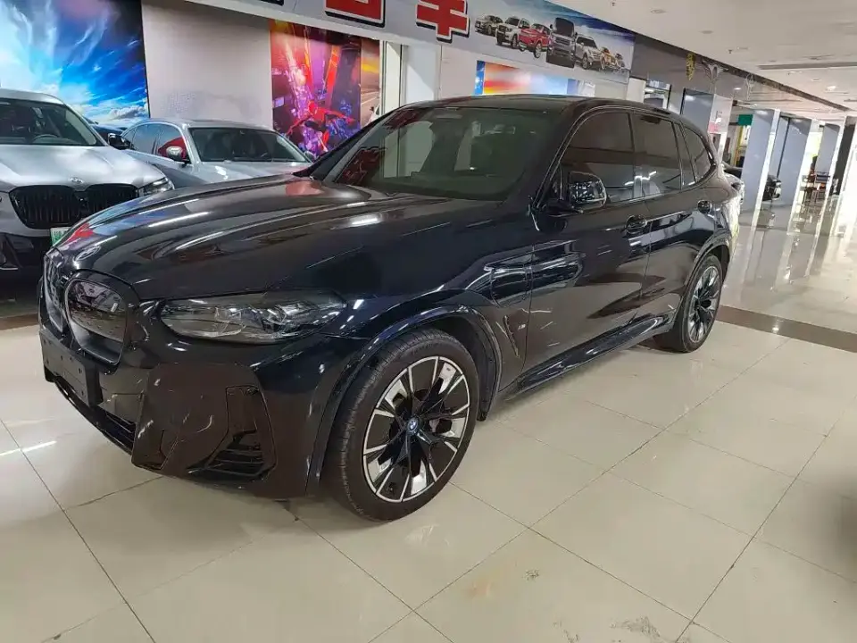 BMW iX3 Innovation Leader 2024