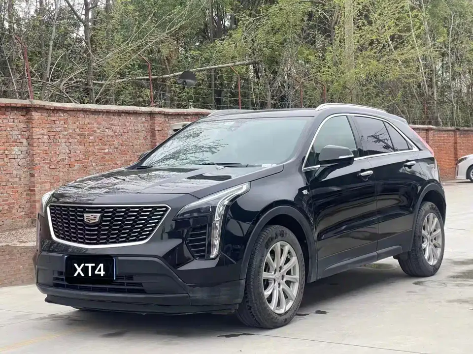 Cadillac XT4 28T FWD Leading Edition 2019