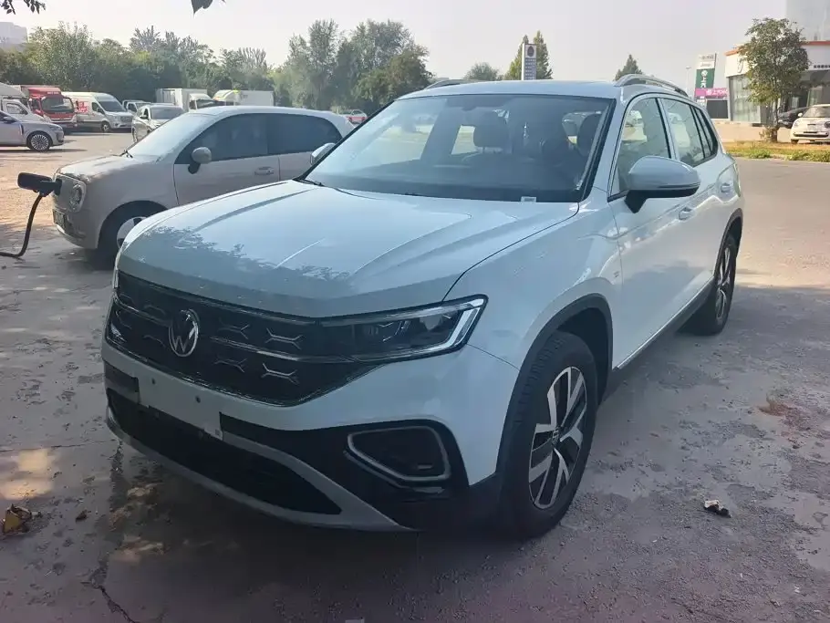 Volkswagen Tayron Shared Joy 300TSI 2026
