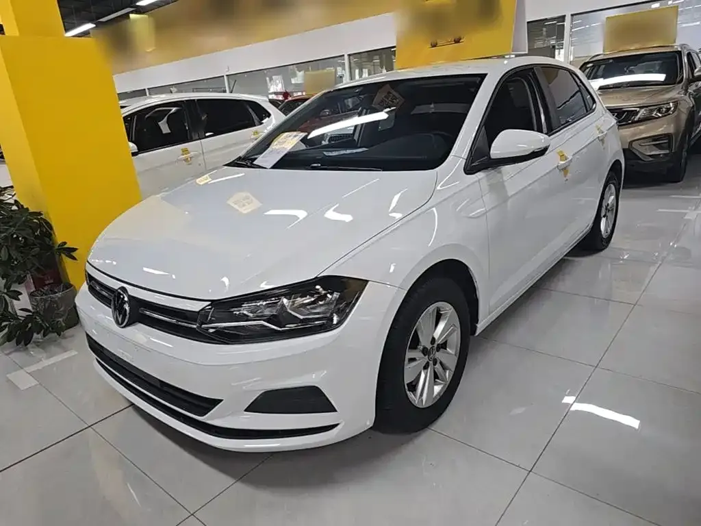 Volkswagen Polo Plus 1.5L Auto Joyful Living Edition 2023 — фото 2