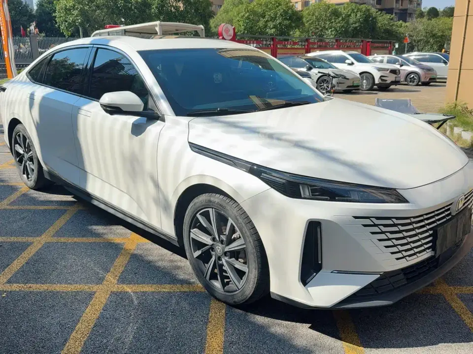 Changan Yida Blue Whale NE 1.5T GDI DCT Pilot 2023