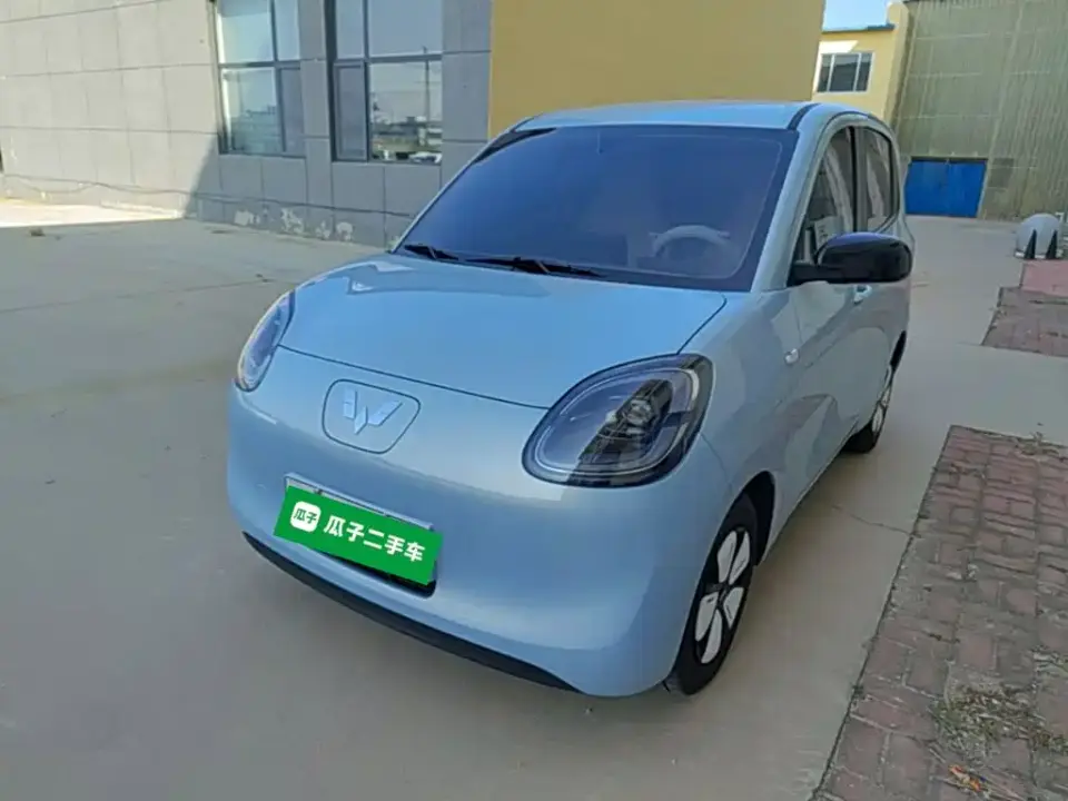 Wuling Motors Hongguang MINIEV 4-Door Advanced 2025