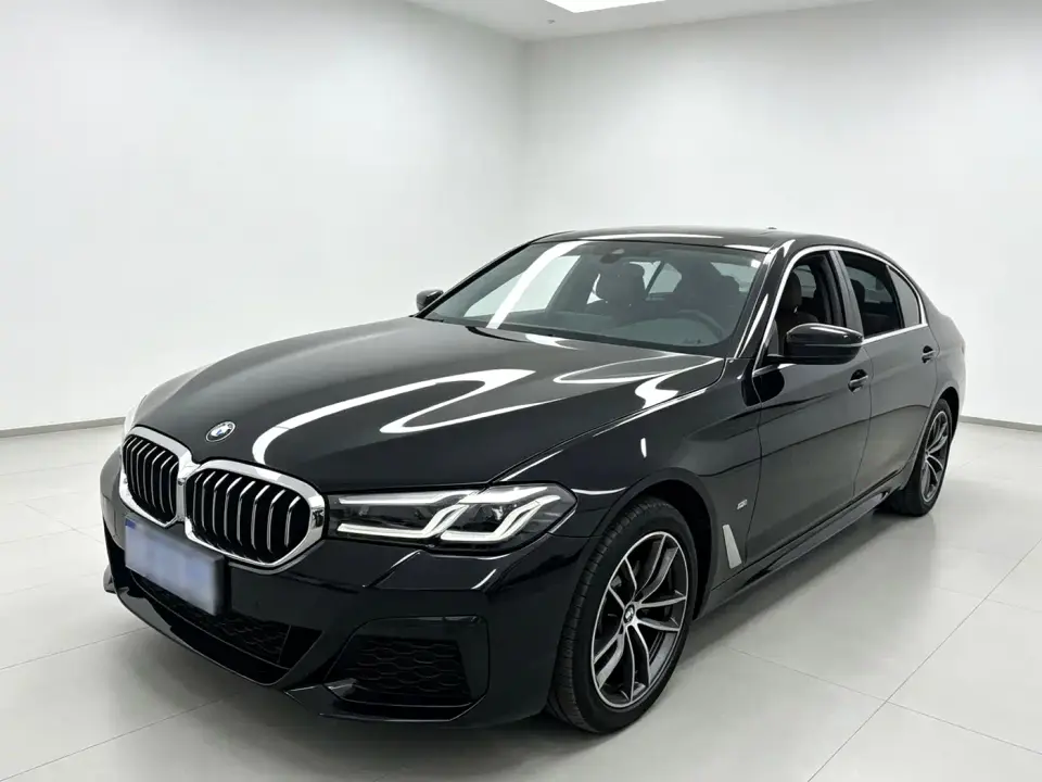 BMW 5 Series 525Li M Sport Package 2021