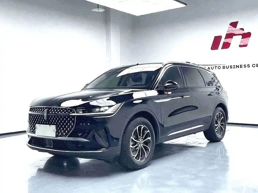 Lincoln Nautilus 2.0T AWD Premium Edition 2024