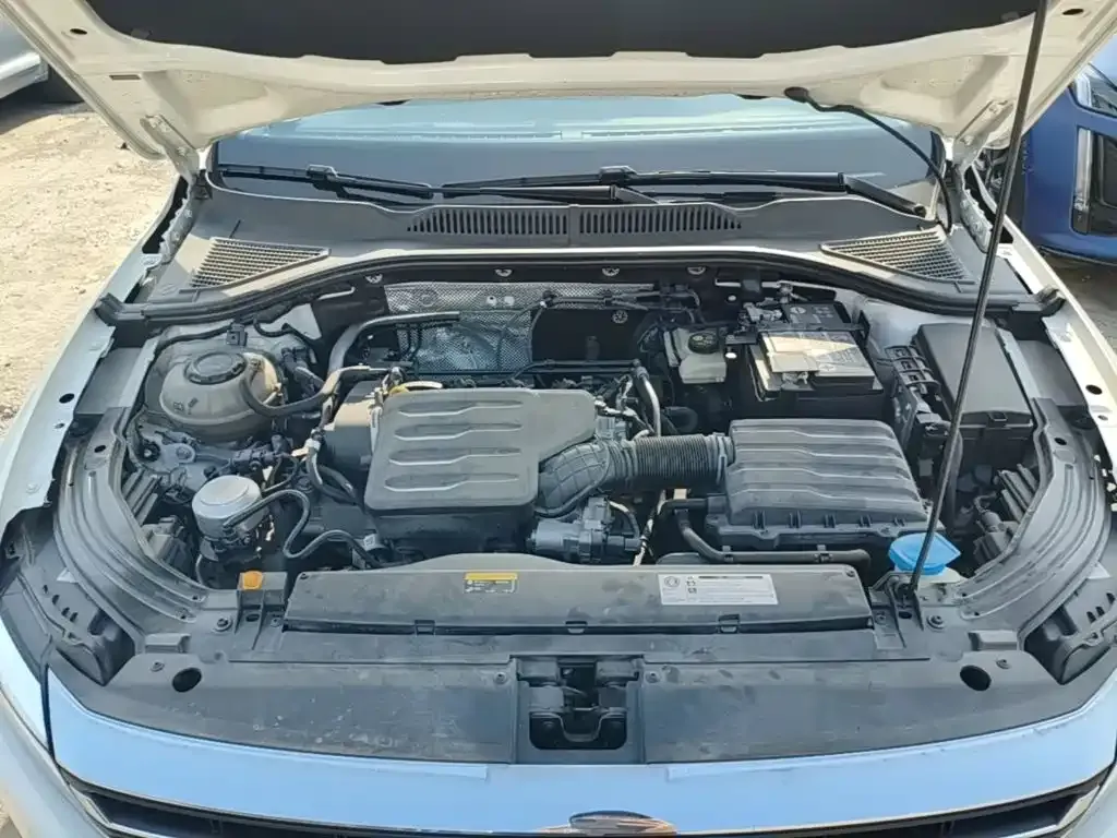 Volkswagen Lavida 1.5L Auto Trend Edition 2022 — фото 20