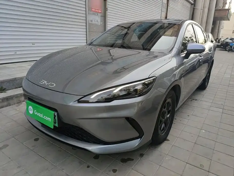 BYD Hai Bao 05 DM-i DM-i Smart Drive Edition 55KM Luxury 2025