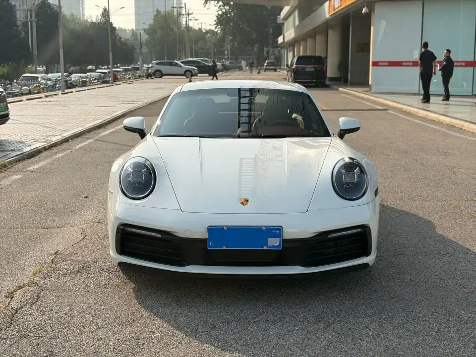 Porsche 911 Carrera 3.0T 2022