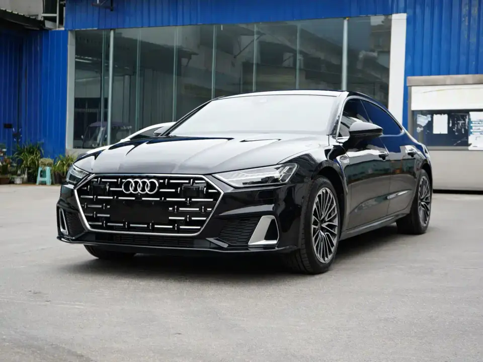 Audi A7L 45 TFSI Luxury 2025