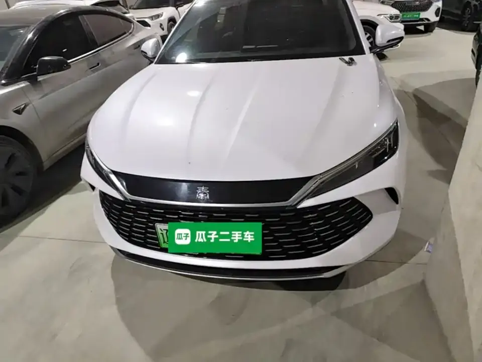 BYD Qin L DM-i 80KM Leading Edition 2025