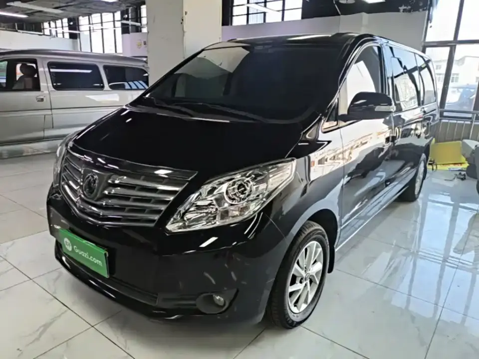 Dongfeng Fengxing Lingzhi PLUS 2.0L Manual Luxury 7-Seater 2021