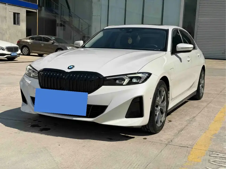 BMW i3 eDrive 35 L 2022
