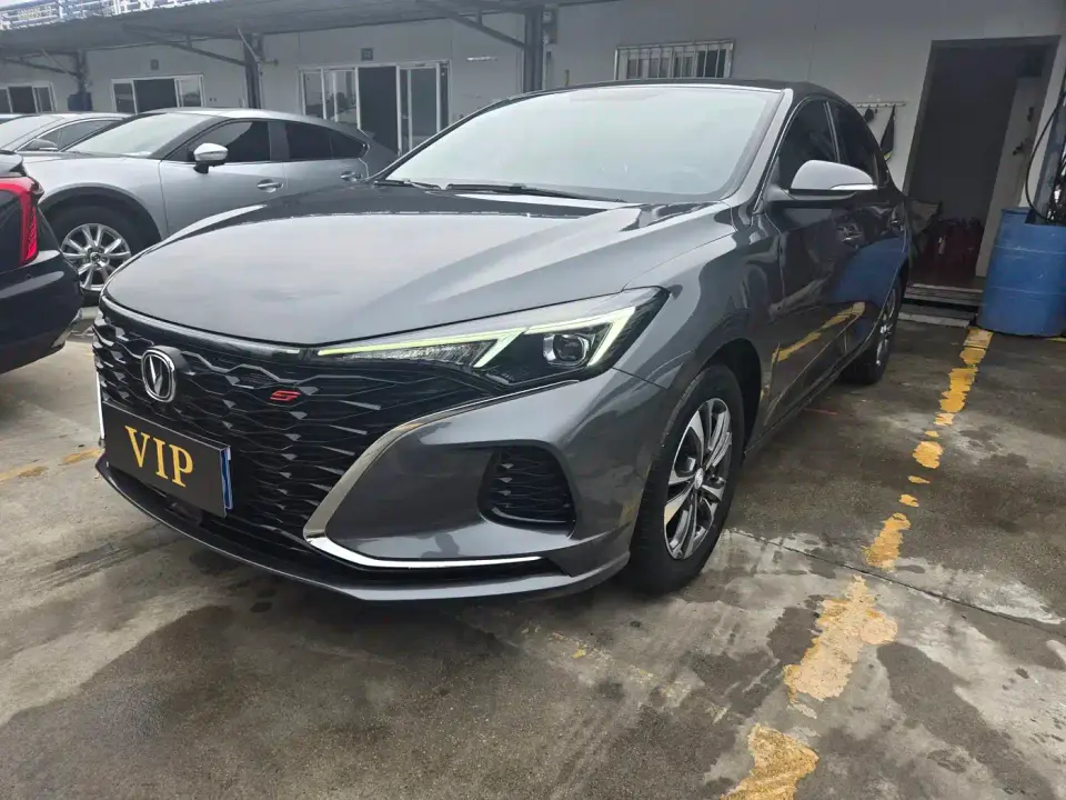 Changan Eado PLUS Blue Whale NE 1.4T GDI DCT Premium 2022