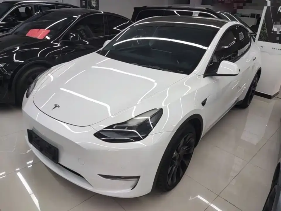 Tesla Model Y Long Range All-Wheel Drive Edition 2023