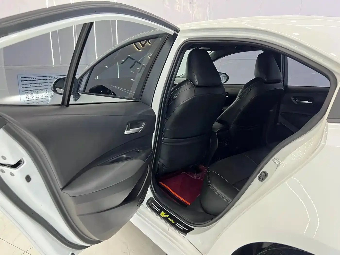 Toyota Levin TNGA 1.5L CVT Progressive Edition 2022 — фото 13