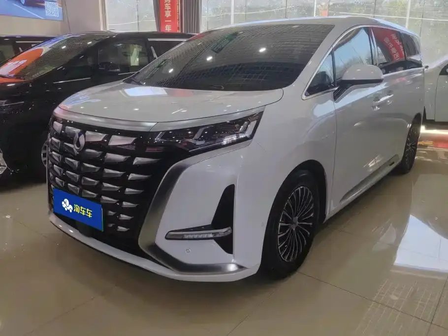 Denza D9 DM-i 970 AWD Flagship 2023