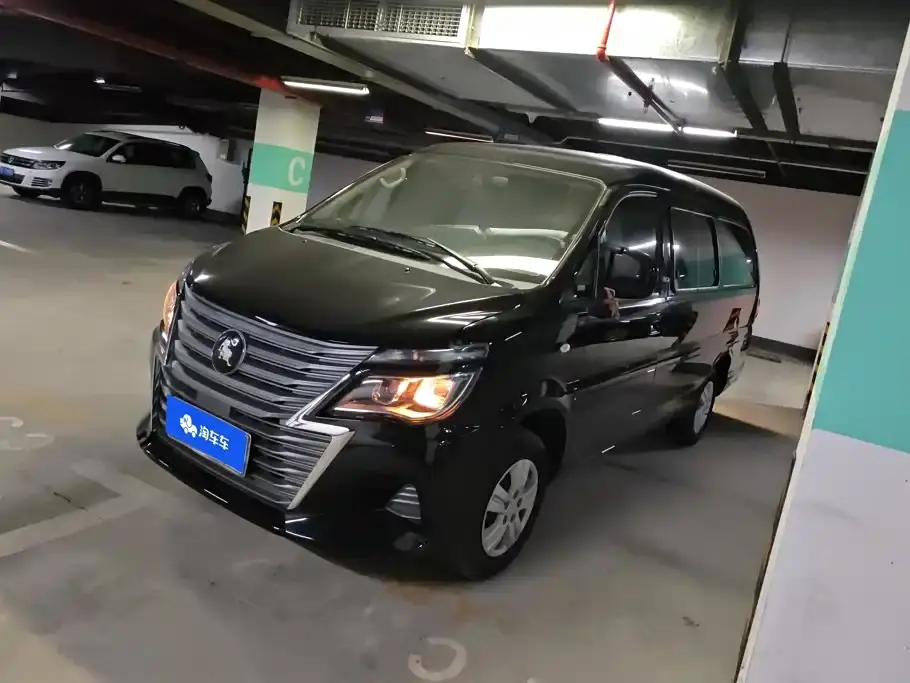 Dongfeng Fengxing Lingzhi M5L 1.6L Basic 7-seater 2024
