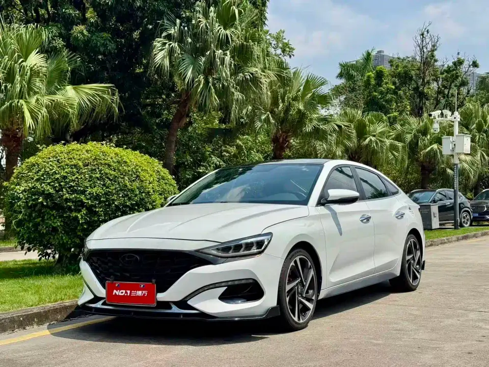 Hyundai Fista 280TGDi Smart Speed Edition China V 2019