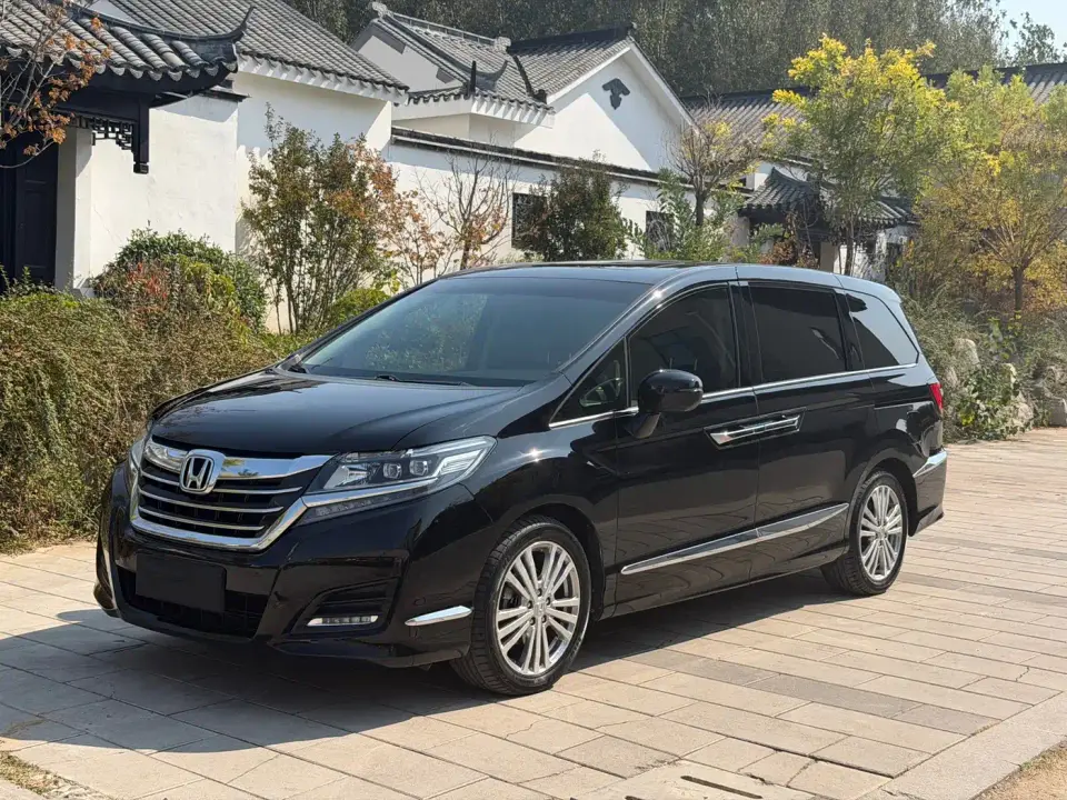 Honda Elysion 2.4L Comfort Edition 2019