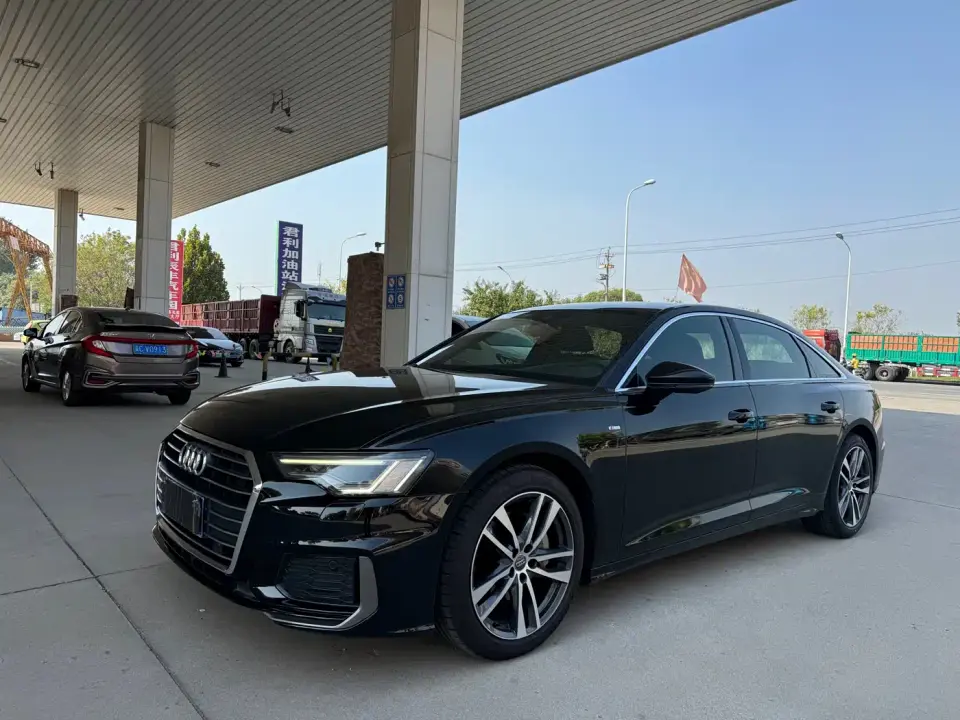 Audi A6L 40 TFSI Luxury Dynamic 2020