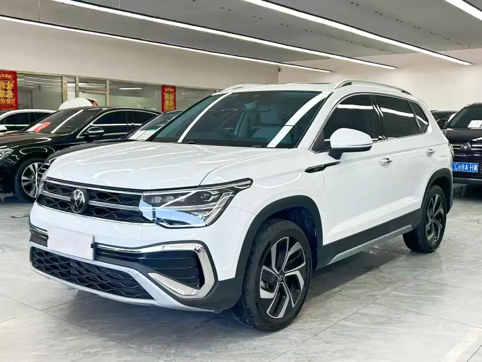 Volkswagen Tharu 300TSI 2WD Full Moon Edition 2026