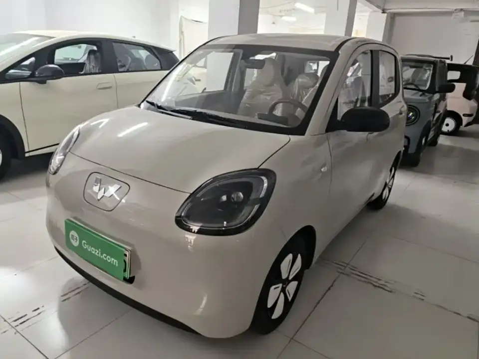 Wuling Motors Hongguang MINIEV 4-Door Advanced 2026