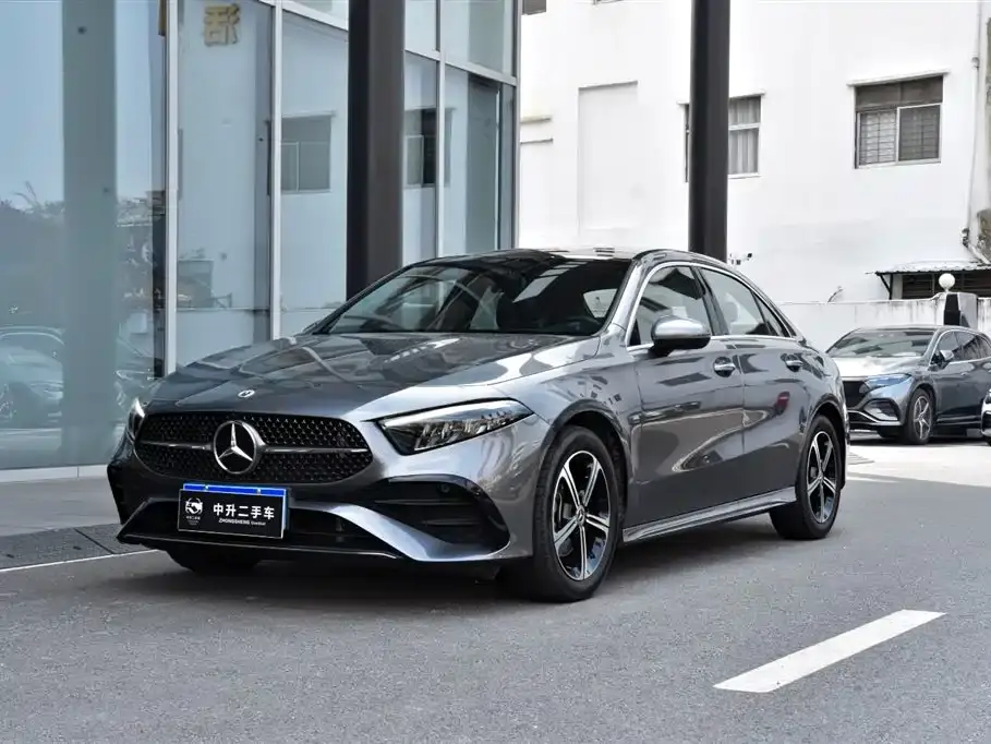 Mercedes-Benz A-Class A 200 L Fashion 2023