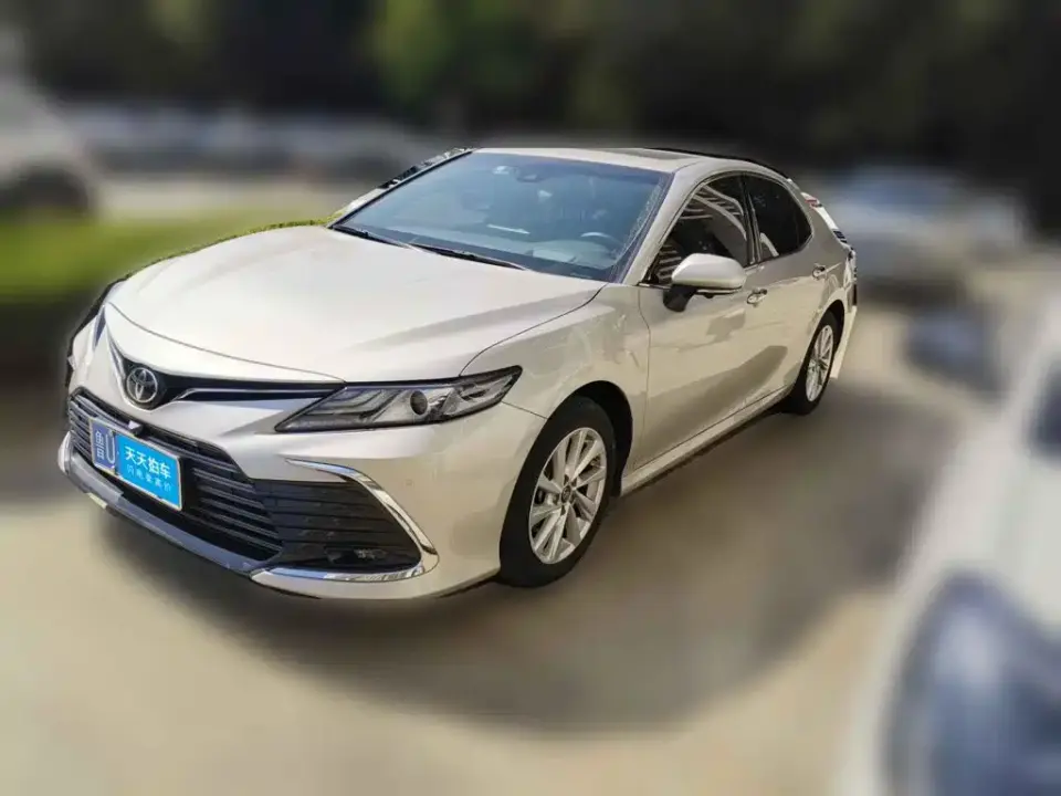 Toyota Camry 2.0G Luxury Edition 2022