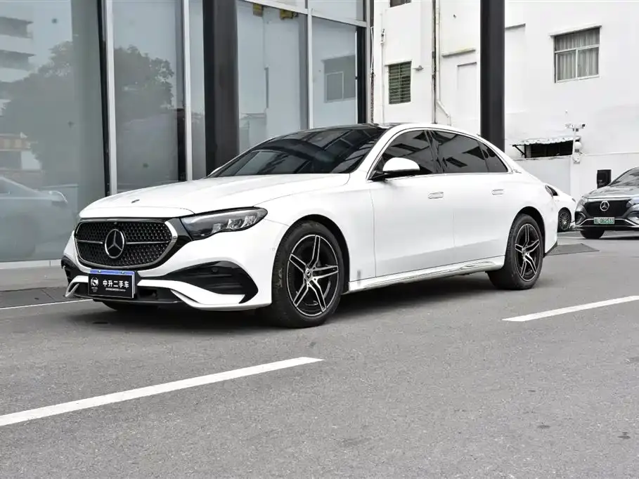 Mercedes-Benz E-Class Model E 260 L Sport 2026
