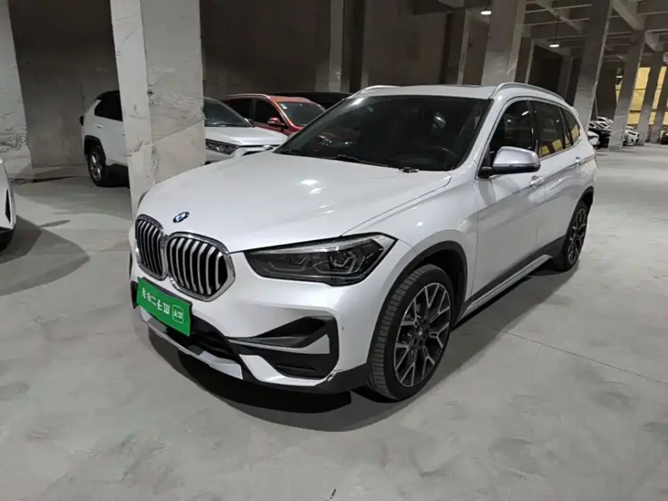 BMW X1 xDrive25Li Exclusive 2021