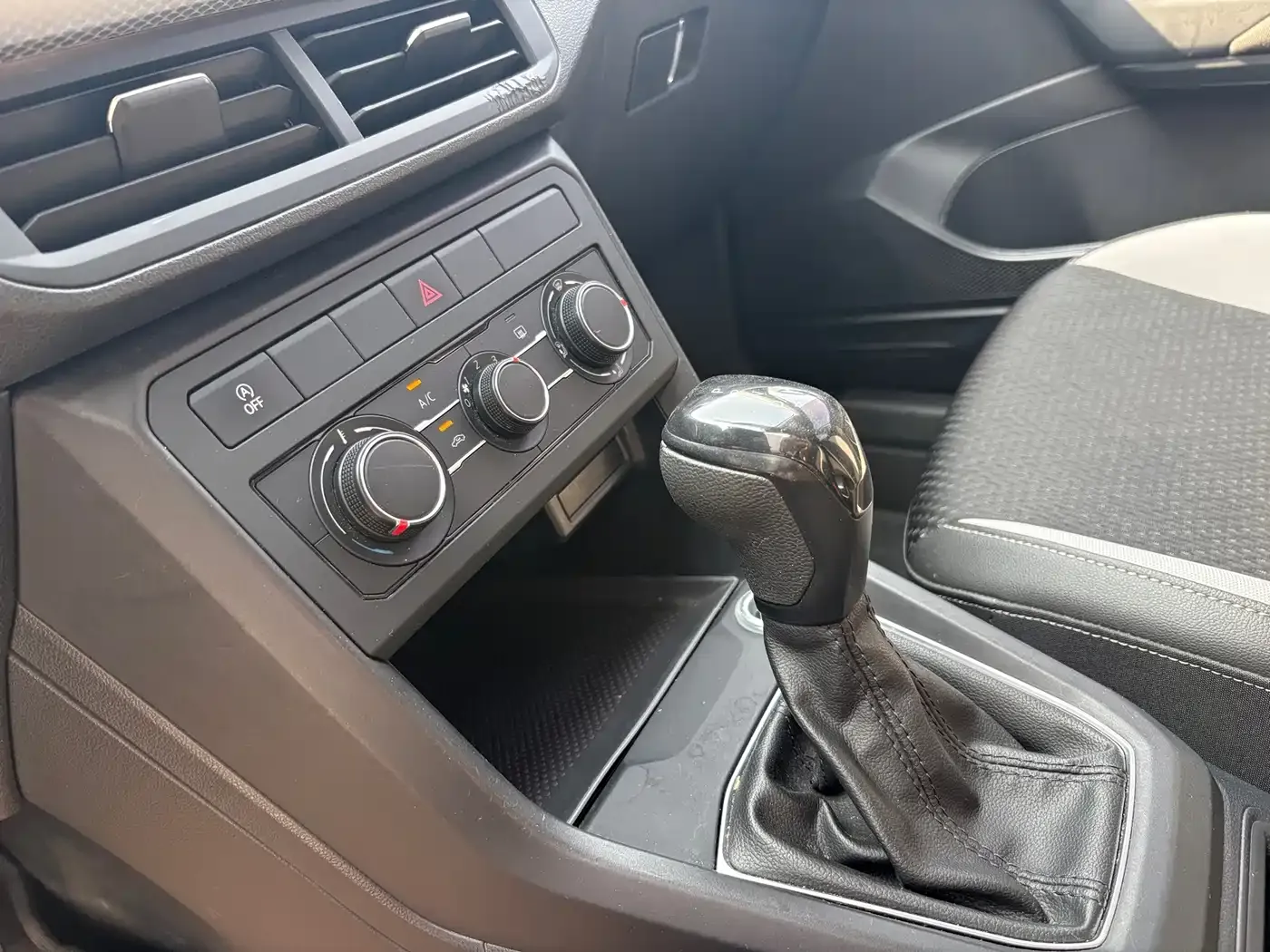Volkswagen Tanying 1.5L Automatic Smart Connect Edition 2021 — фото 8