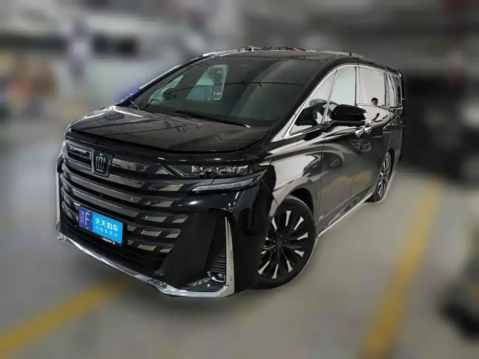 Toyota Vellfire Crown Hybrid 2.5L Premium Edition 2024