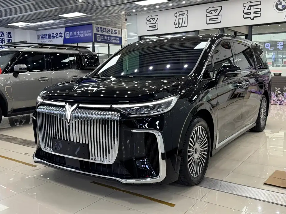 Voyah Auto Voyah Dreamer PHEV 4WD Kunpeng Premium Edition 2025
