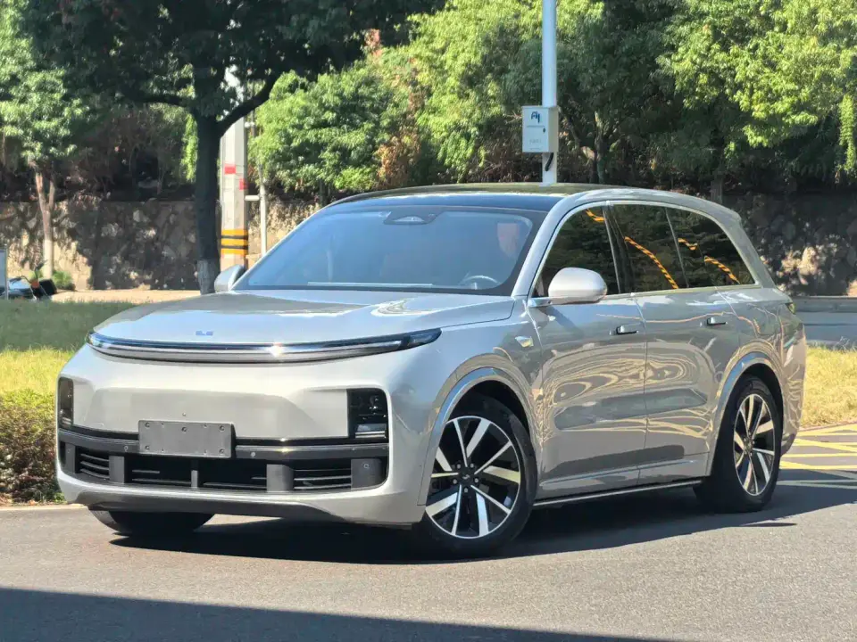 Li Auto Li L8 Pro 2023