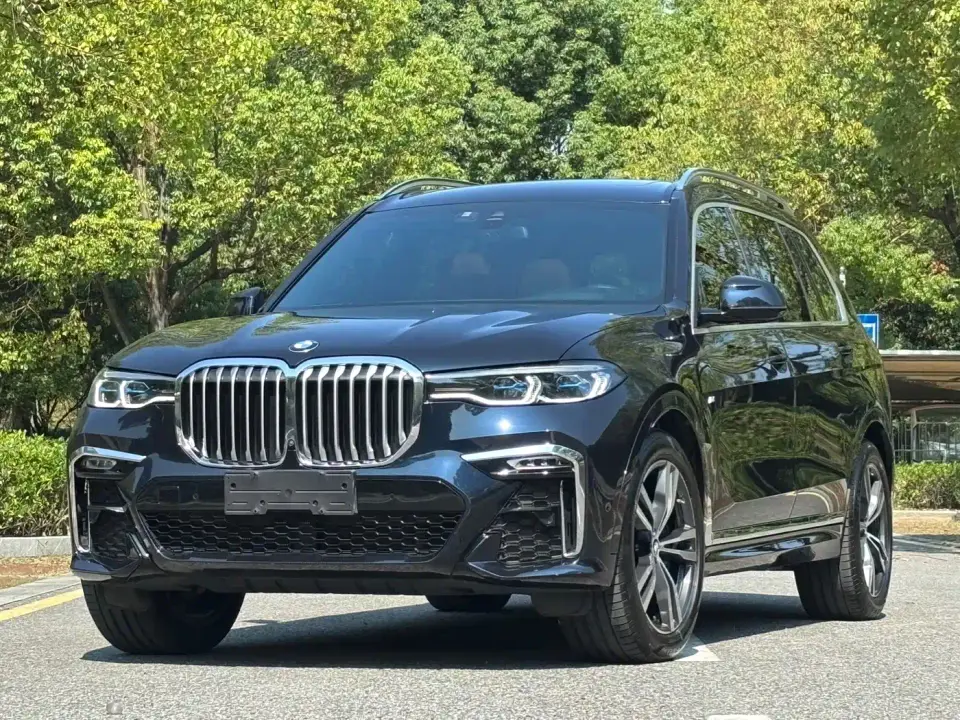 BMW X7 Facelift xDrive40i Premium M Sport Package 2021