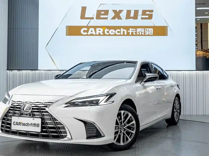 Lexus ES 200 Ultimate Edition 2026