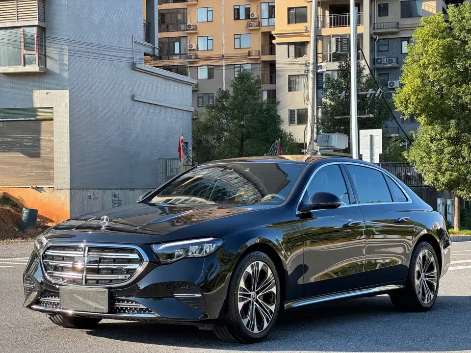 Mercedes-Benz E-Class E 300 L Luxury 2026