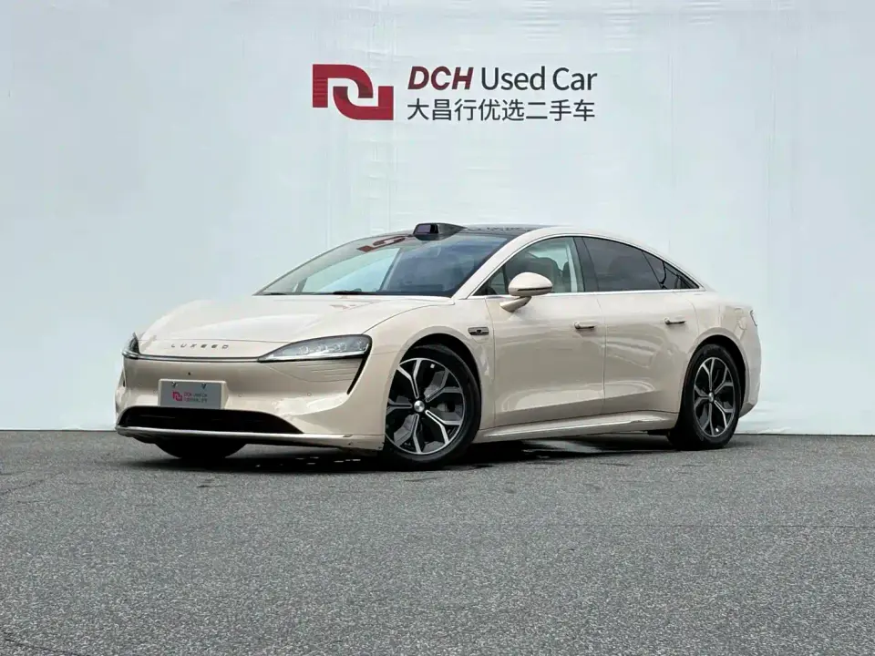 Zhijie S7 855km Max 2025