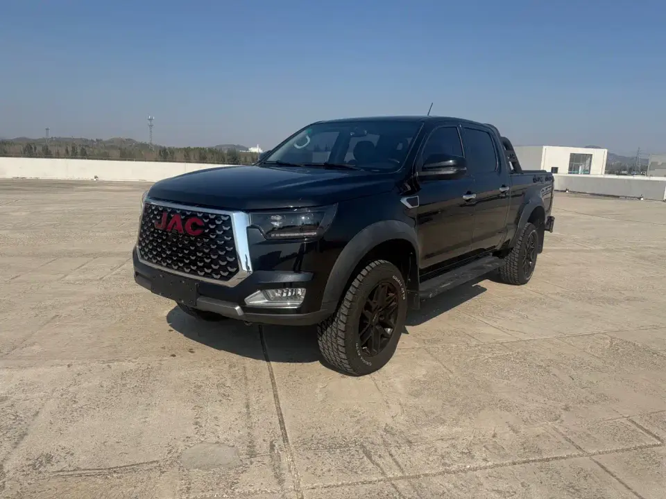 JAC T8 2.0T PRO Automatic Diesel 2WD Sharp Edition Extended Cab 2024