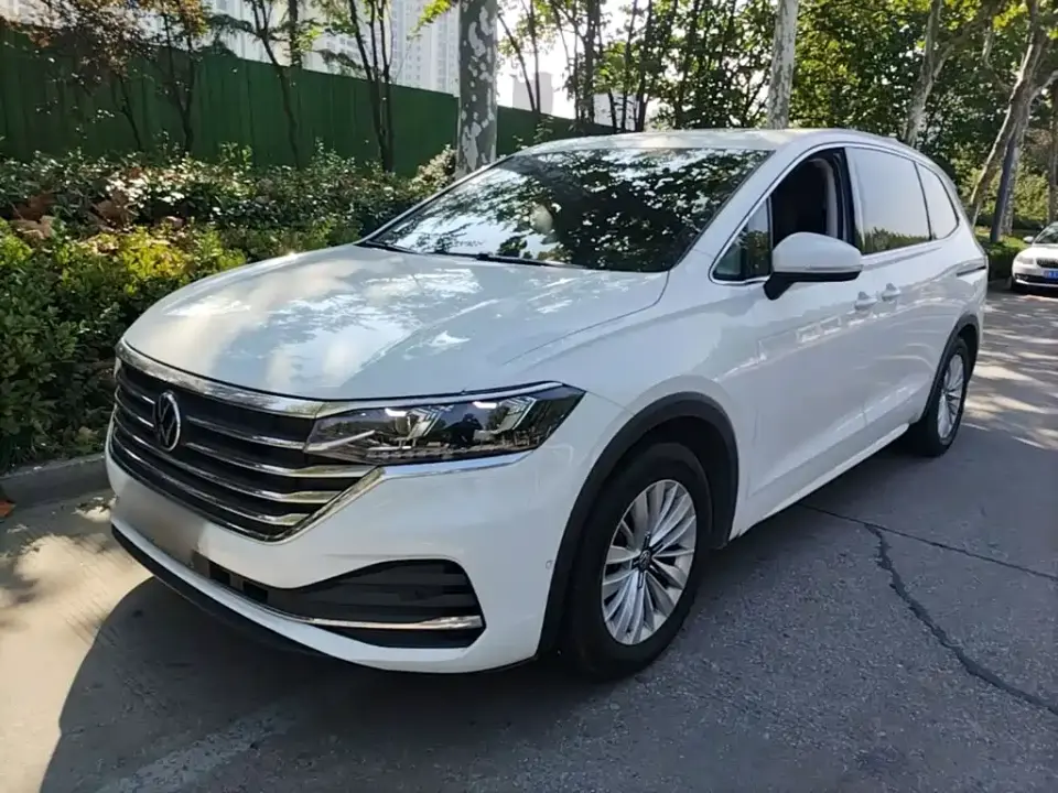 Volkswagen Viloran 330TSI Business Edition 2022